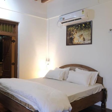ג'ונגאדה Hotel Ashirwad מראה חיצוני תמונה