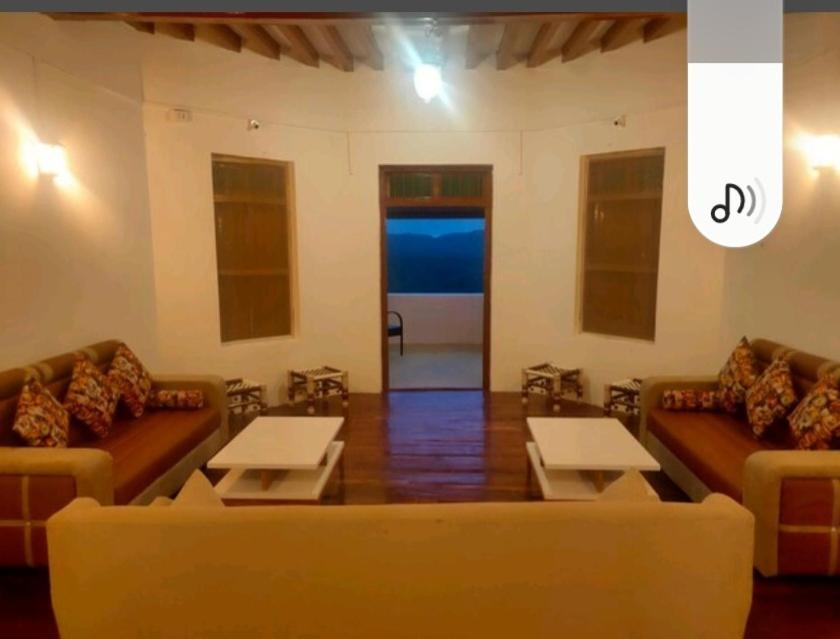 ג'ונגאדה Hotel Ashirwad מראה חיצוני תמונה